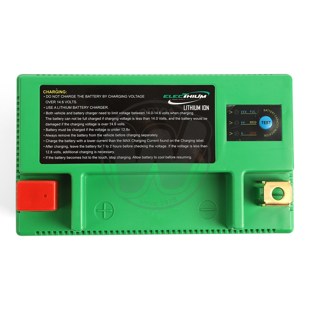 0NA2566_ag2600 two.jpg